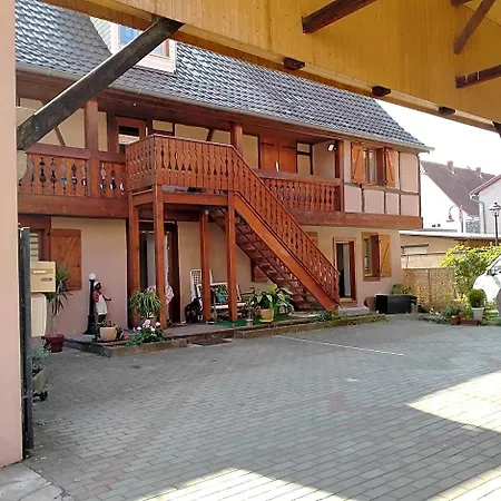 Passage Des Romains Hotel 3*